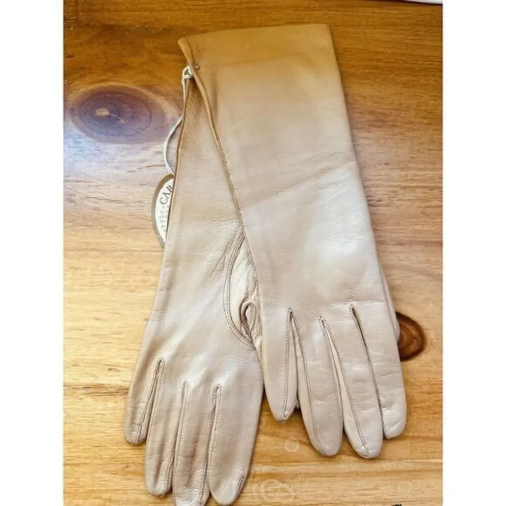 Vintage Cabraro By Hansen Silk‎ Camel Gloves Size 7 NOS With Tags May Co. 1970